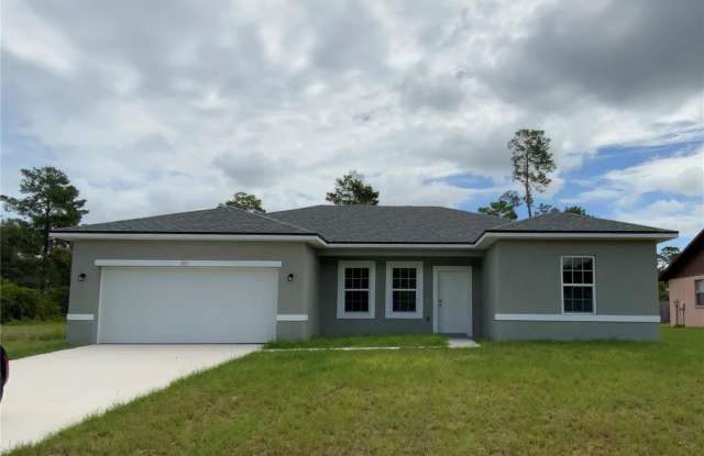 Photo of 405 MARION OAKS LANE