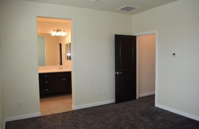 3280 Chickadee Court