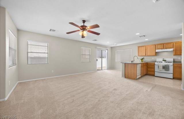 6071 Carlisle Crest Lane