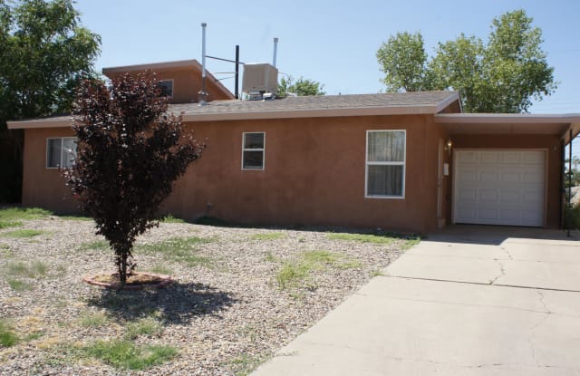 11200 San Jacinto Avenue NE - 11200 San Jacinto Avenue Northeast, Albuquerque, NM 87112