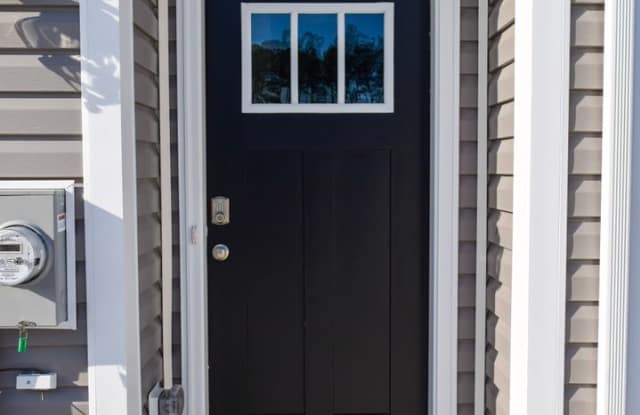 Gorgeous BRAND NEW Townhome Available!