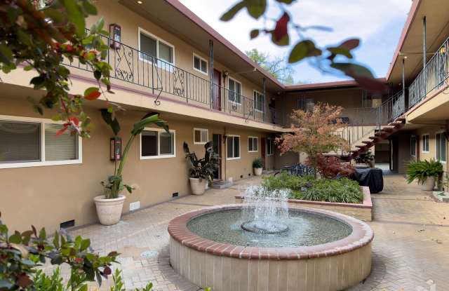 Photo of William Tell Apartments