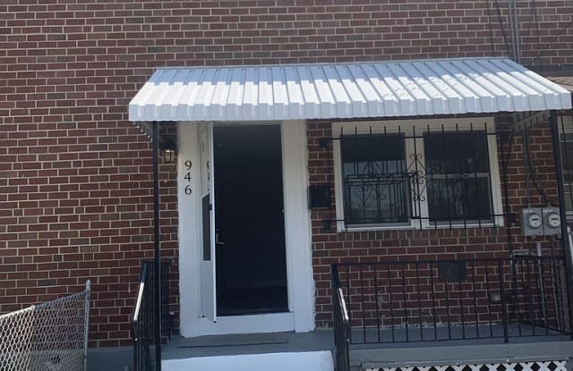 946 Bergen Ave - 946 Bergen Avenue, Camden, NJ 08105