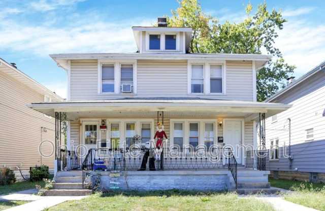 Photo of 47 N Hague Ave