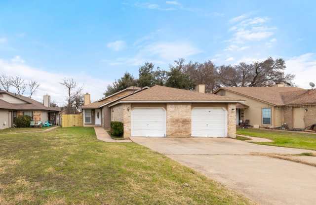 313 Greenlawn Blvd Round Rock, TX. 78664