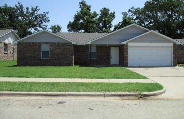 Photo of 210 Bobbie Ann Court