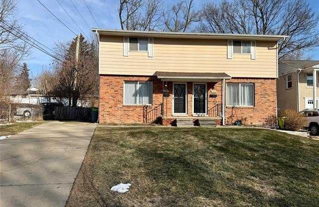 508 FAIRBROOK Street