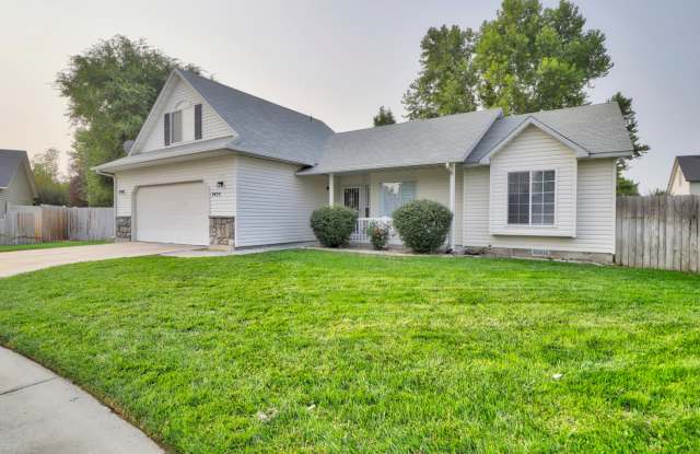 Adorable functional floor plan - off of Cherry Ln in Nampa