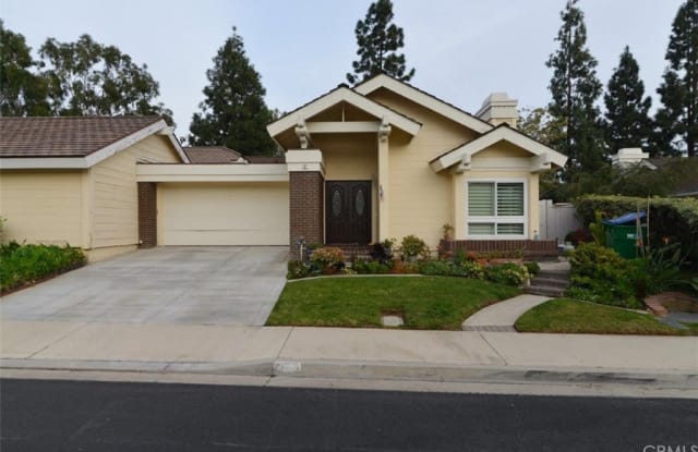 7 Hillgrass - 7 Hillgrass, Irvine, CA 92603