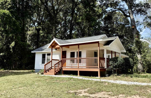 Photo of 1634 Lake Jodeco Road