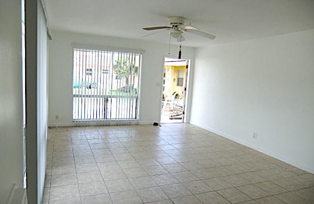 2724 Northeast 32nd Street - 1 - 2724 Northeast 32nd Street, Fort Lauderdale, FL 33306