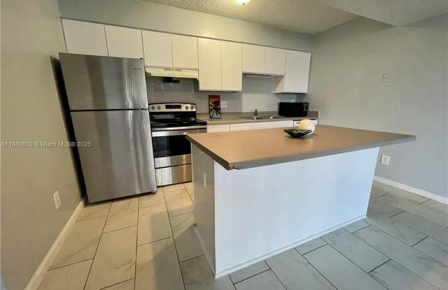 Photo of 3985 W Mcnab Rd