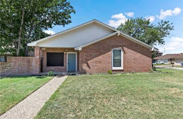 2917 Broadmoor Drive