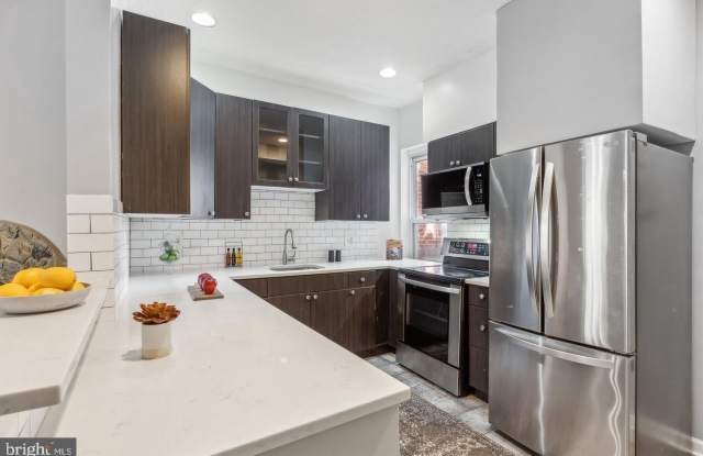 1267 MORSE Street NE