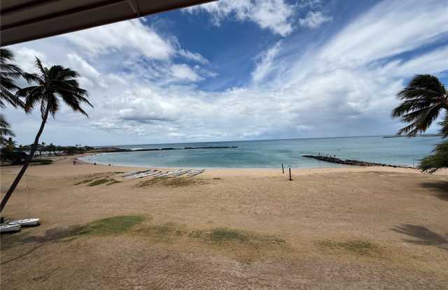 85-933 Bayview Street