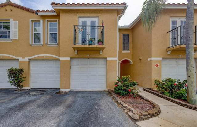 1040 Lake Shore Drive