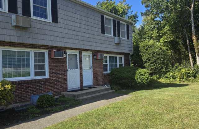 Photo of 17 Old Farms Lane