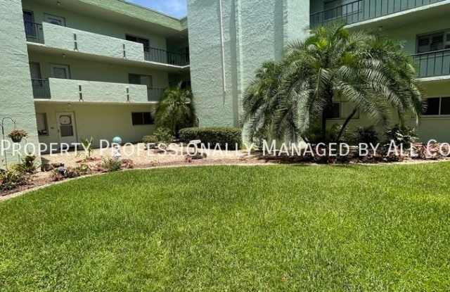1130 Lake Parker  Ave