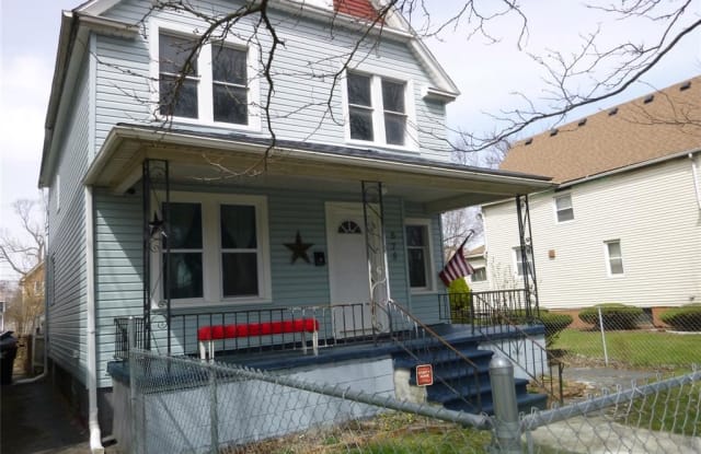 575 Melbourne St - 575 Melbourne Street, Detroit, MI 48202