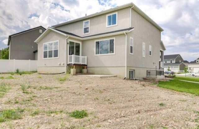 198 East Allister Court