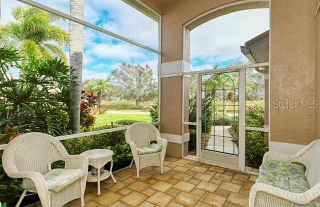 9480 FOREST HILLS CIRCLE