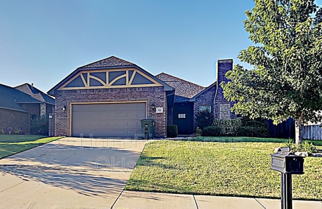 93 Bonaire Dr - 93 Bonaire Drive, Edmond, OK 73013