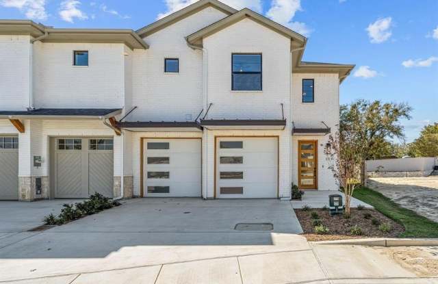 Photo of 177 Hulen Circle