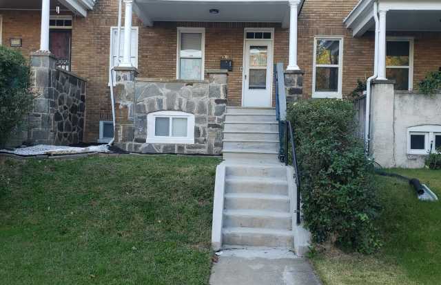 Photo of 4704 KERNWOOD Avenue