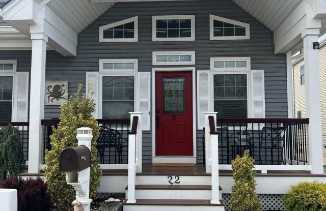 Photo of 22 Pershing Boulevard