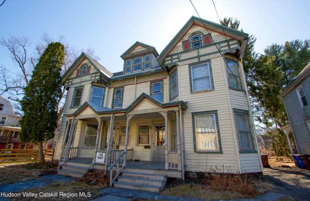Photo of 98 Main Street
