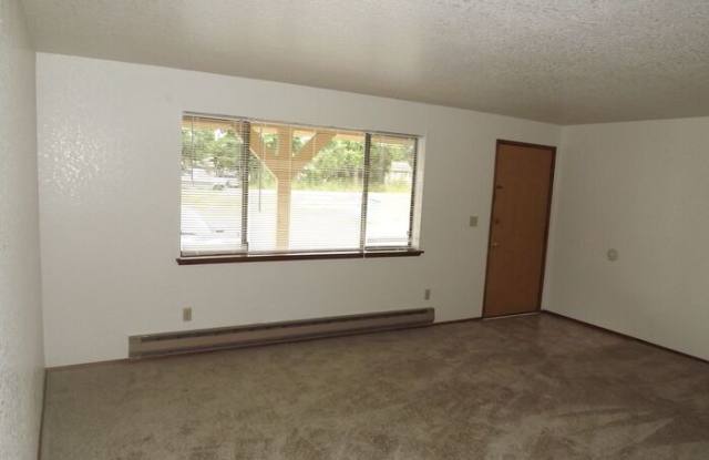 22416 40th Avenue East