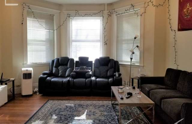 28 Euston St #2 Brookline MA 02446