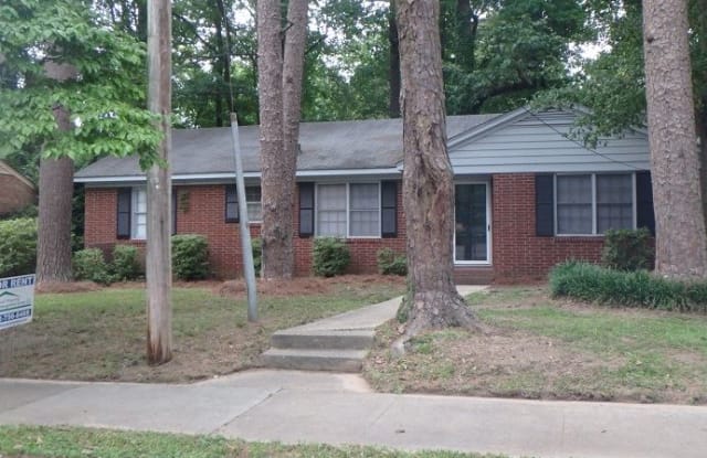 1415 N Overlook Dr - 1415 North Overlook Drive, Greenville, NC 27858