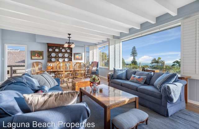 960 Cliff Drive