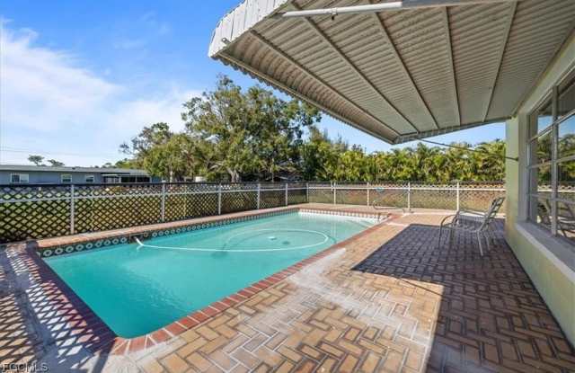 Photo of 1387 Sunrise Drive