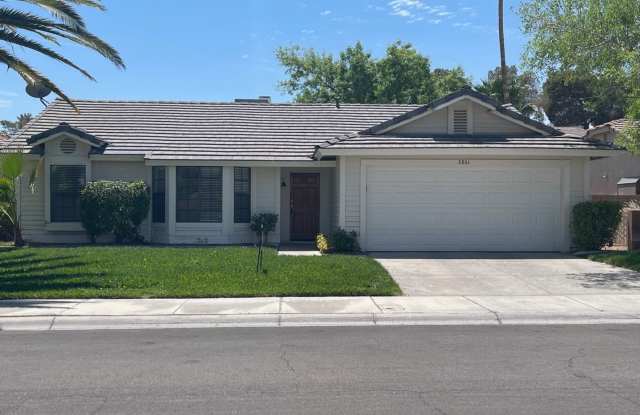 ***GORGEOUS SINGLE STORY BEAUTY IN THE HEART OF GREEN VALLEY!! RECENTLY REMODELED  CLEAN !! 3 BD/2 BA/2 CAR **ONLY $2,265.00**** photos photos