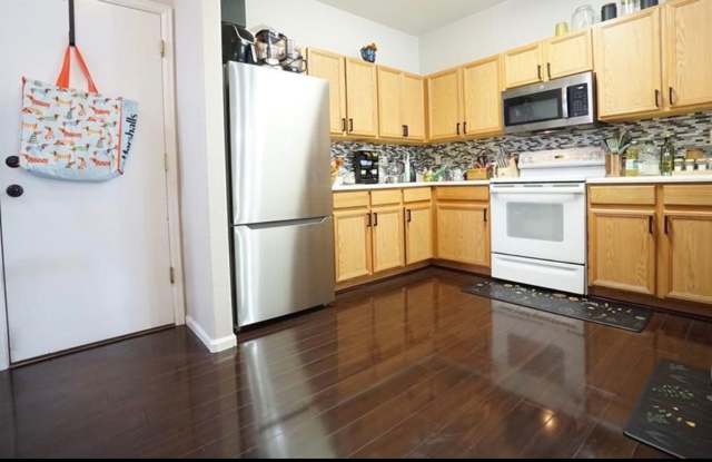 Charming 3BR Townhome in Colorado Springs