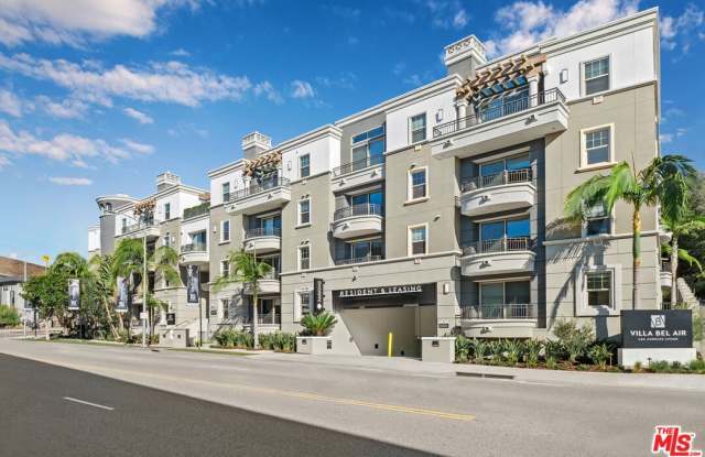 Photo of 130 S Sepulveda Blvd unit: 101