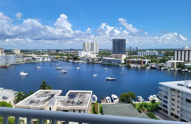 Photo of 137 Golden Isles Dr