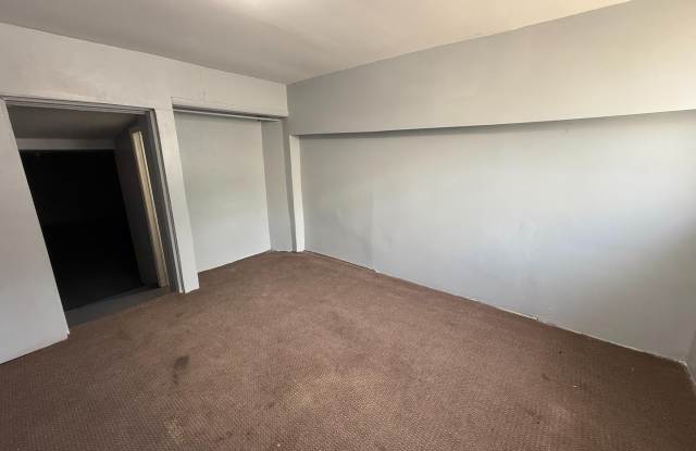 5514 LANSDOWNE Avenue