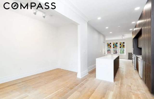 278 Macon Street