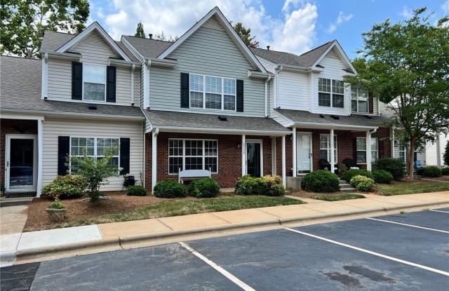 2528 Halle Ann - 2528 Halle Ann Circle, Winston-Salem, NC 27103