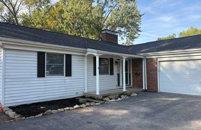 1033 Sherwood Avenue