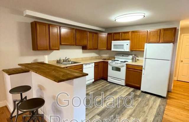 Photo of 2205 N Charles St- 1D