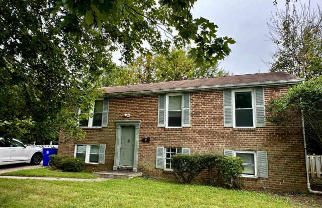 Photo of 5003 LAKELAND Road