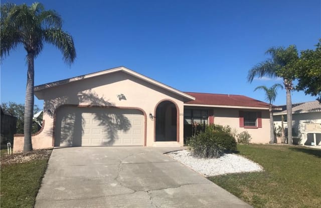 909 CHIPAWAY DRIVE - 909 Chipaway Drive, Apollo Beach, FL 33572