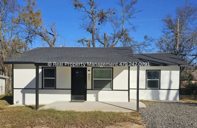 Photo of Van Buren Home Coming Available Mid January