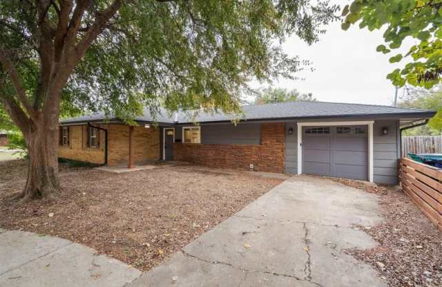 Photo of 4705 N Miller Avenue