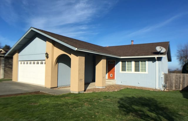 2341 Lee Ln - 2341 Lee Lane, Humboldt Hill, CA 95503