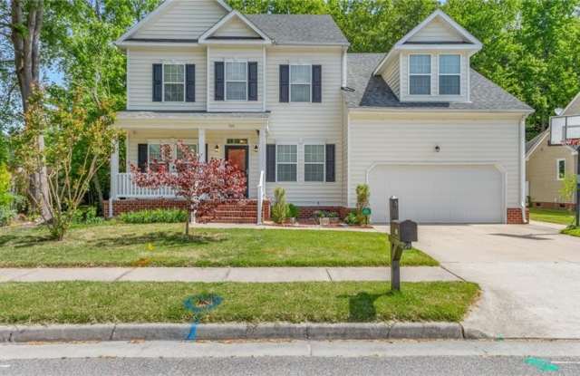 705 Creekwood Drive - 705 Creekwood Drive, Chesapeake, VA 23323